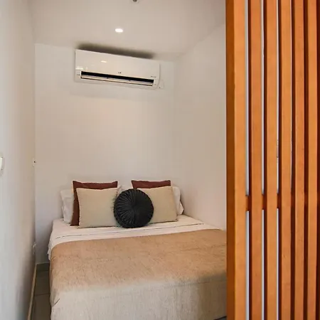 Phaedrus Living - Seaside Luxury Flat Harbour 104 Paphos