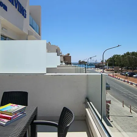 Phaedrus Living - Seaside Luxury Flat Harbour 104 Apartment