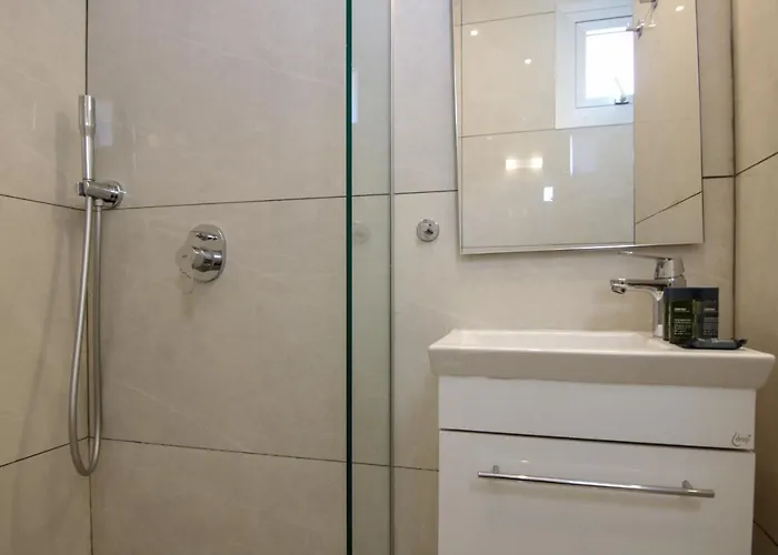 Phaedrus Living - Seaside Luxury Flat Harbour 104 Paphos